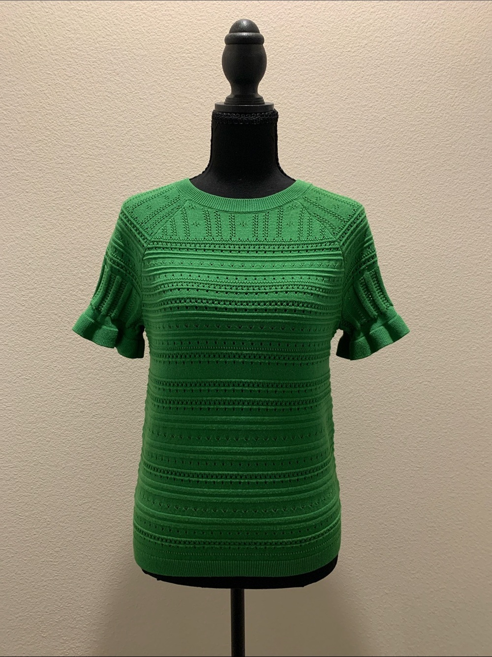 Ann Taylor Factory Emerald Green Openwork Knit Short Sleeve Top (Size S)